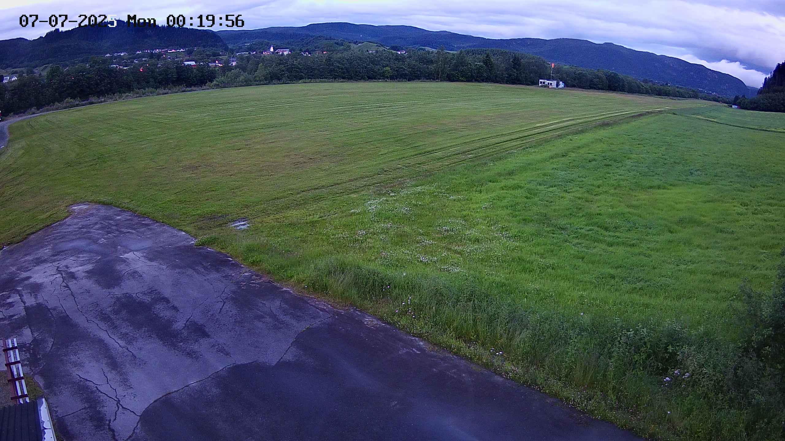 webcam image missing into:wp-content/uploads/Webkamera/Ler_AZ5144495_20250707001956884_TIMING.jpg