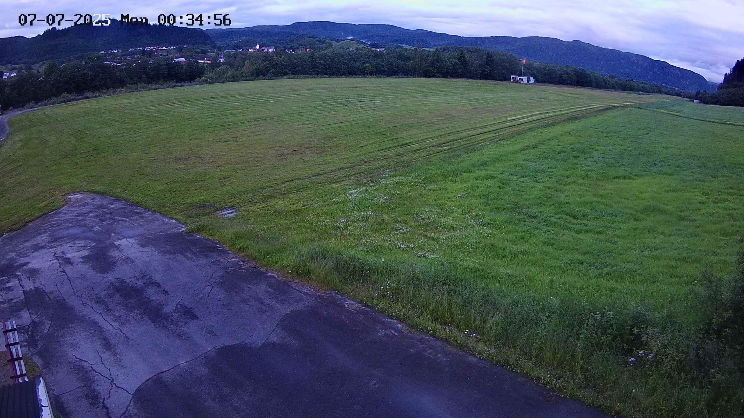 webcam image missing into:wp-content/uploads/Webkamera/Ler_AZ5144495_20250707003456925_TIMING.jpg
