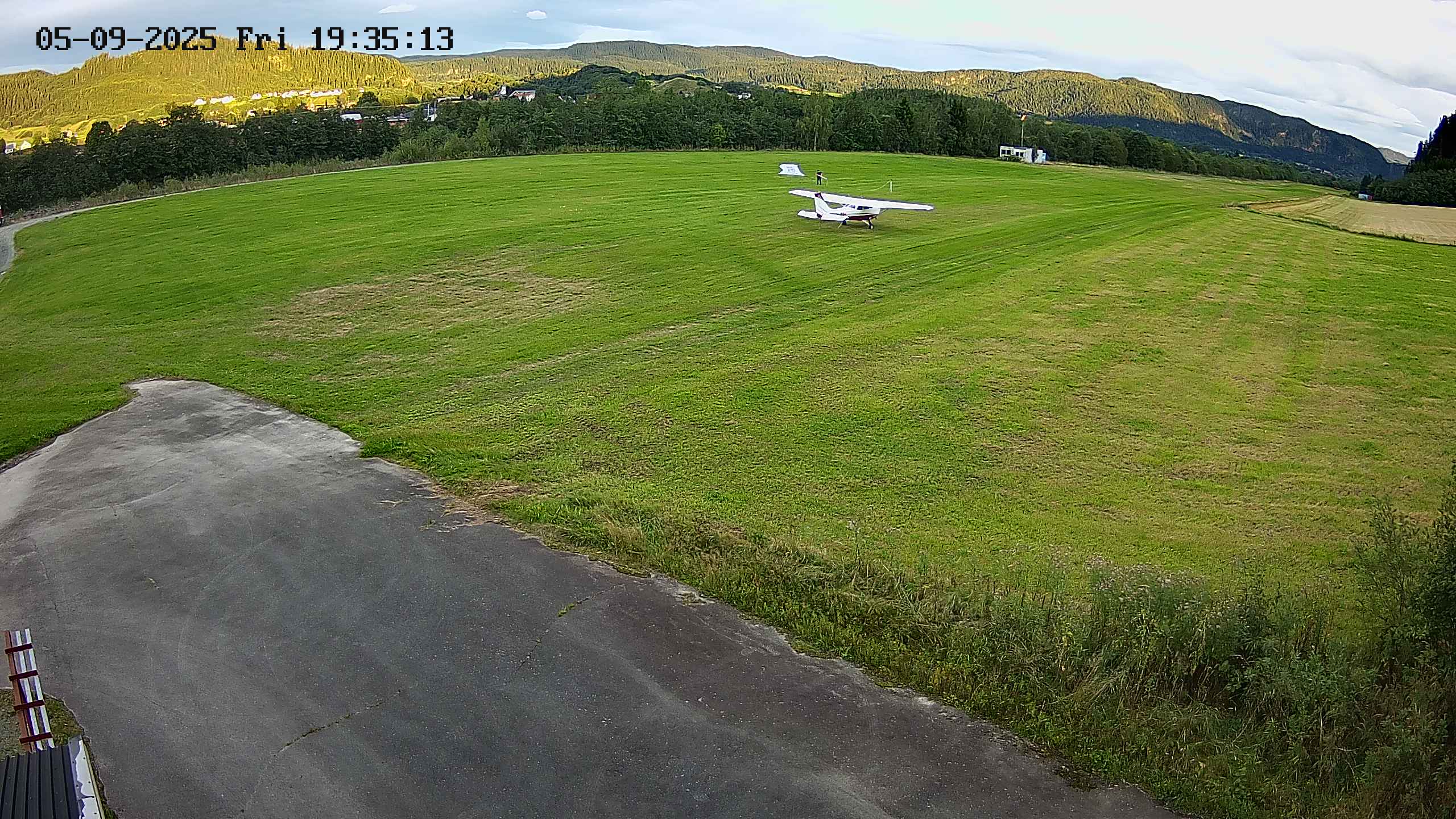 webcam image missing into:wp-content/uploads/Webkamera/Ler_AZ5144495_20250905193513309_TIMING.jpg