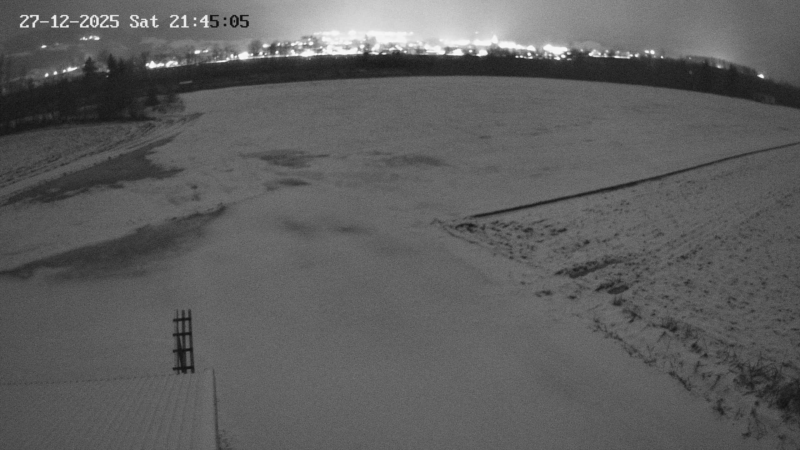 webcam image missing into:wp-content/uploads/Webkamera/Ler_AZ5144495_20251227214505931_TIMING.jpg