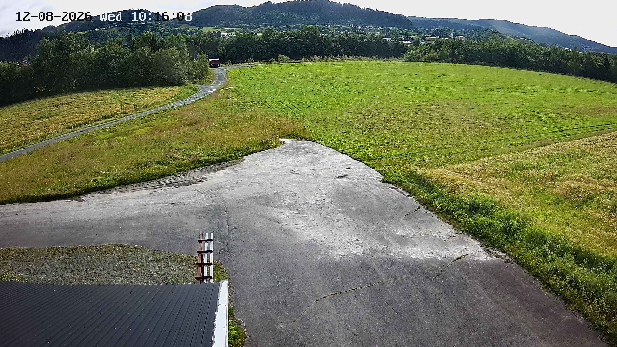 webcam image missing into:wp-content/uploads/Webkamera/Ler_AZ5144495_20260812101608804_TIMING.jpg